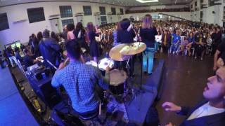 Video thumbnail of "Danilo Martins - "Os Cravos" - Brás Adoração - Parte 1(Drum Cam)"