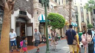 Hollywood Boulevard in Universal Studios Singapore