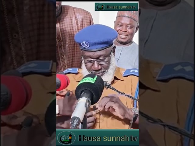 Watch malam ahmad tijjani yusuf gurumtum  barka da sallah  #sheikh #sunnah on YouTube