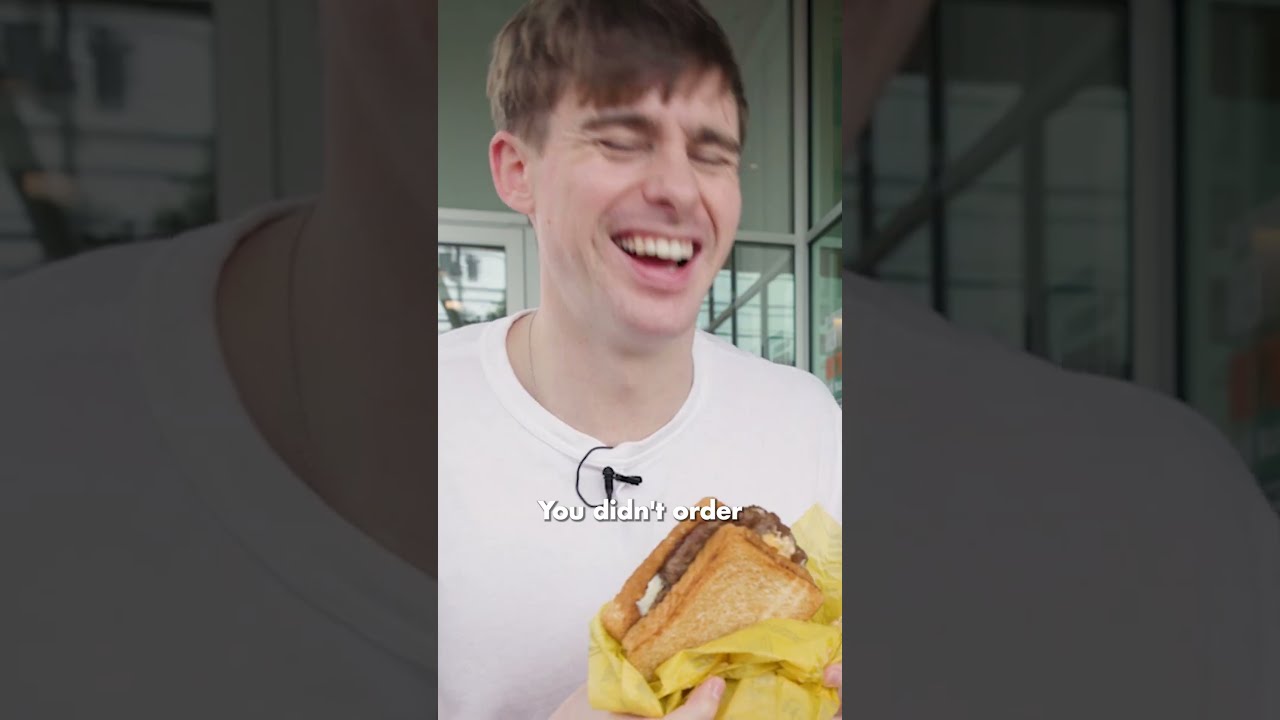 Brits Try Whataburger For The First Time 