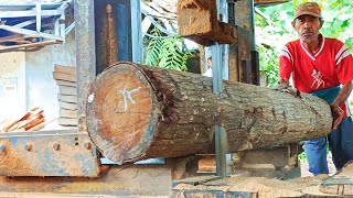 The process of making 7/14 door boards and frames from acacia and teak wood