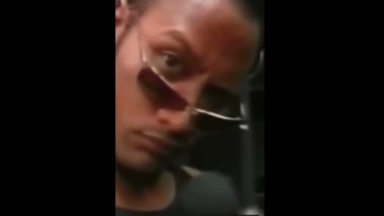 1 hour of the rock raising eyebrow meme 