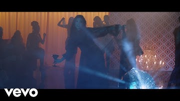 Mon Laferte - Cumbia Para Olvidar