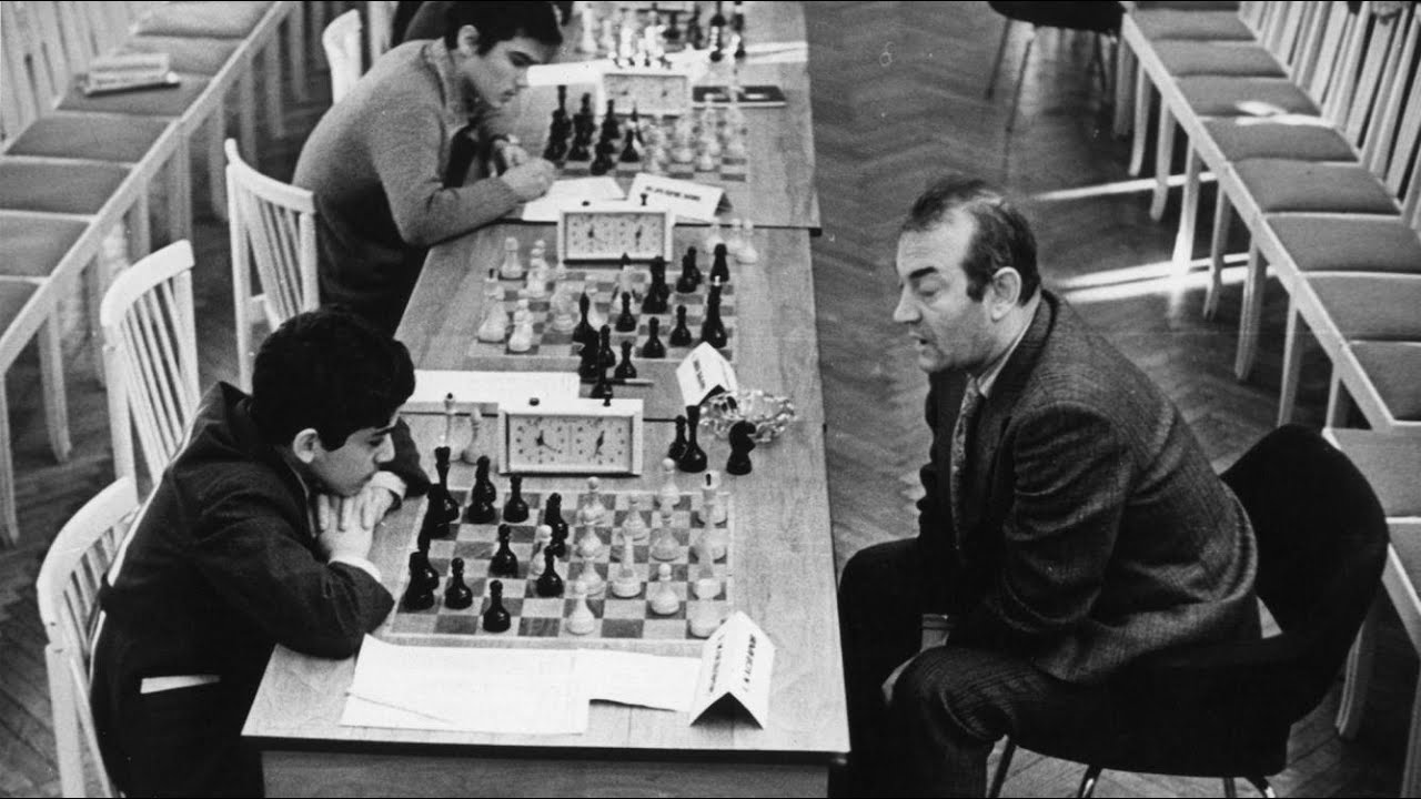 🔥 La VIOLENTA partida de Ajedrez que lanzo a la fama a KASPAROV con 12 ...