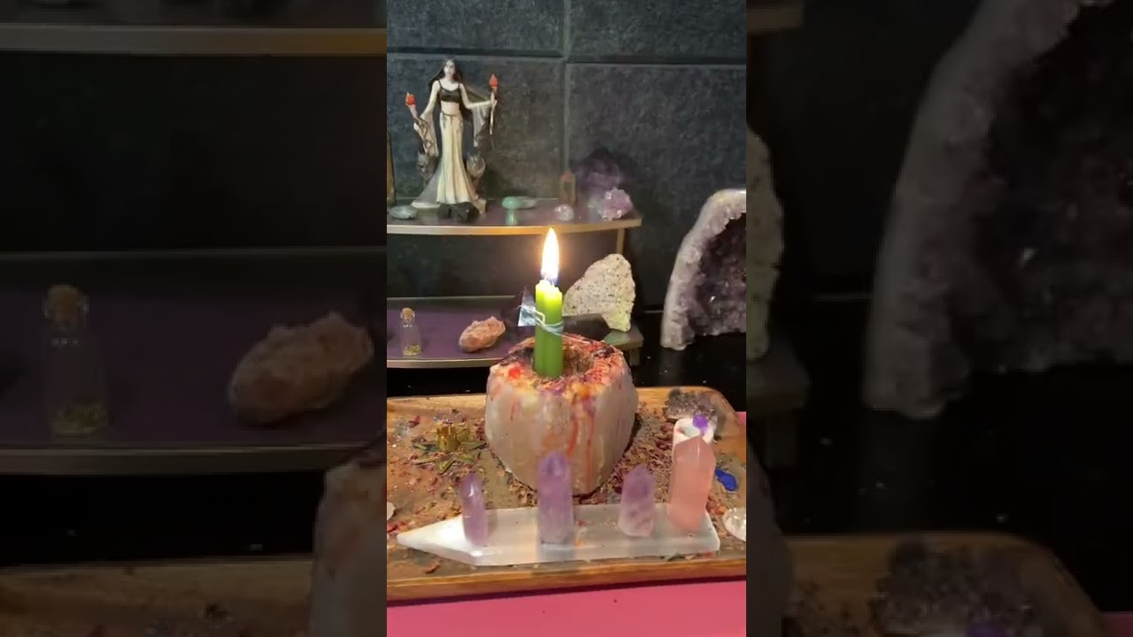 Tarot card Reading Love Short