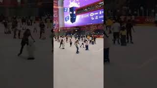 Dubai Ice Rink ?? | Ice skating rink in Dubai ?? , United Arab Emirates | Downtown Dubai Mall |