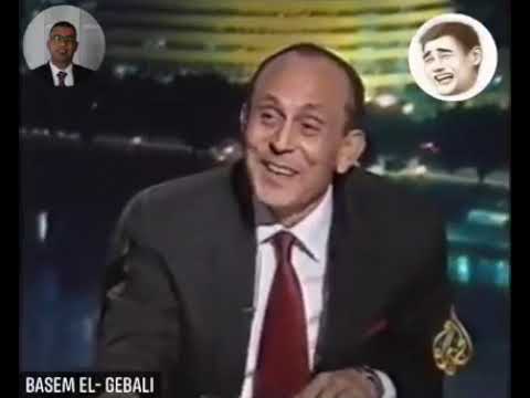 الفنان محمد صبحي ي قلد مقدمي قناة الجزيرة والمذيع أحمد منصور في نوبة ضحك ولا يستطيع التوقف عن الضحك