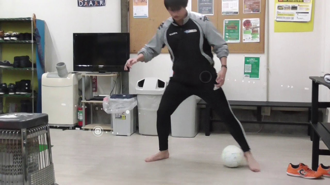 こいっちfc サッカー 自主練習 おうちでテクニシャンになろう ダブルタッチ編 Youtube