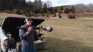 fireing a panzerfaust