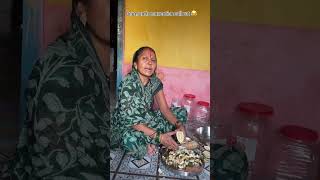 Ab me be fikra phone chalauga 😂🤣 #comedy #comedyshorts #funny #mosi #mausi #mummy