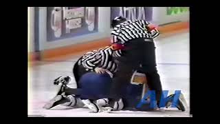NHL Jan. 2, 1993 Ken Baumgartner,TOR v Kelly Chase,STL Toronto Maple Leafs St. Louis Blues