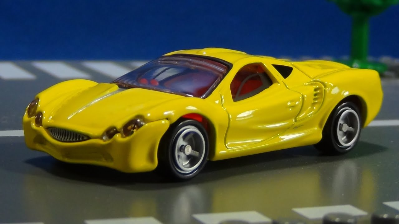 特注トミカ あこがれの名車セレクション4 光岡 オロチ - YouTube