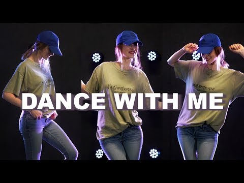 Video: Hoe Kan 'n Meisie In 'n Klub Dans?