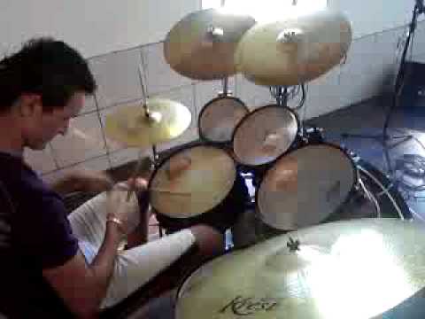 Matheus Evangelista drums.2