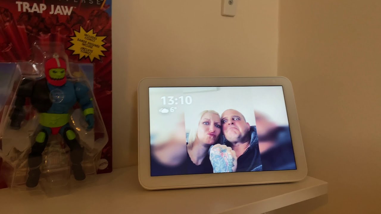 Amazon Echo Show 8 With Alexa Close Up And Review With Blink Ring amazon-echo-show-8-with-alexa-close-up-and-review-with-blink-ring