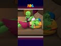 7 Zumbis Verdes na Cama #shorts #músicainfantil #aquibebêscantam