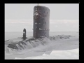 Впечатляющее зрелище всплытия подводных лодок из подо льда.