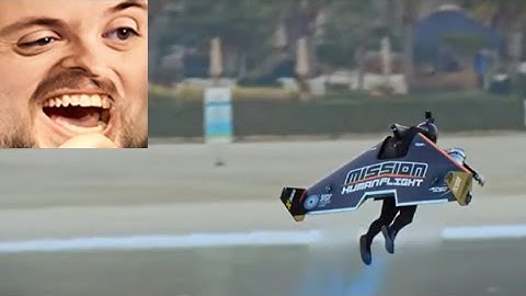 Forsen reacts to Jetpack Joyride Xmas + Unknown person appears to be flying jetpack at 3,000 feet