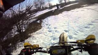 Cumi A Hó Fogságában