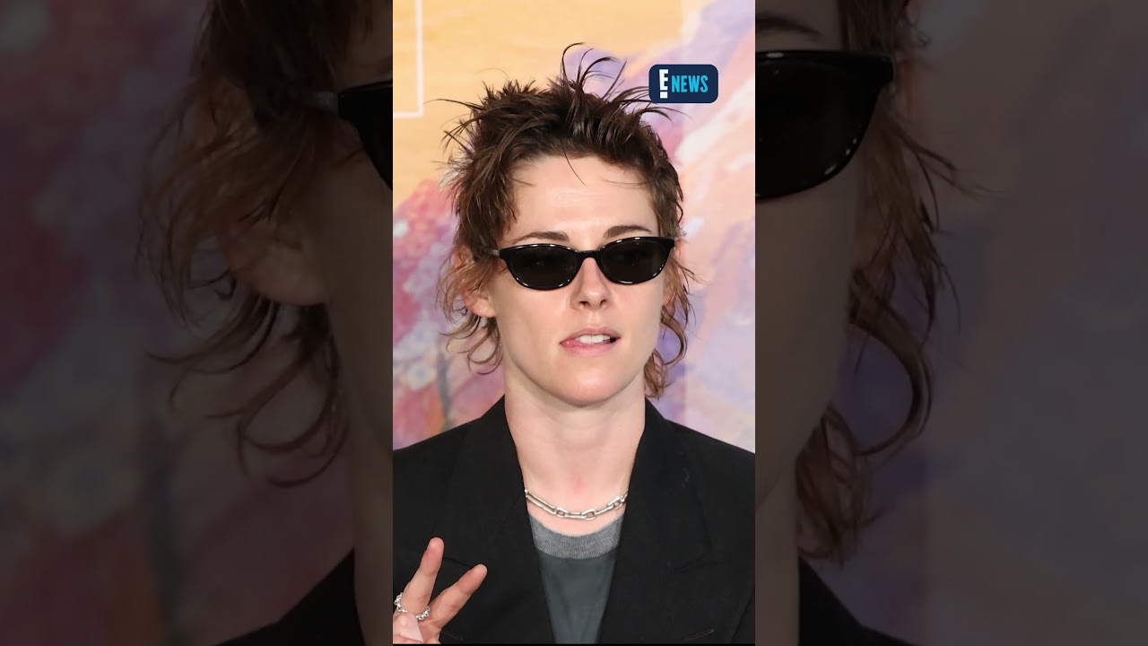 Kristen Stewart attends the premiere of "Teenage Sex And Death At Camp Miasma" in LA.😎