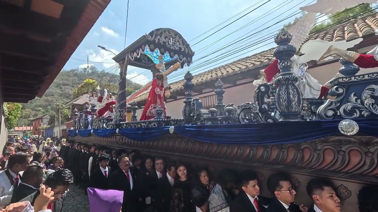 Calles de Santa Ana al paso de Jesús Nazareno de La Dulce Mirada. 21.02.2026