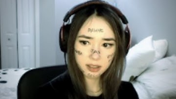 Zoomer Girl Streamer doesn