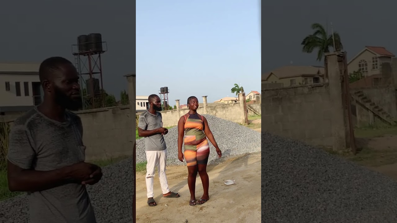 Разыграла тоголезку, она была очень дружелюбной и любезной. Она уделила мне должное внимание.