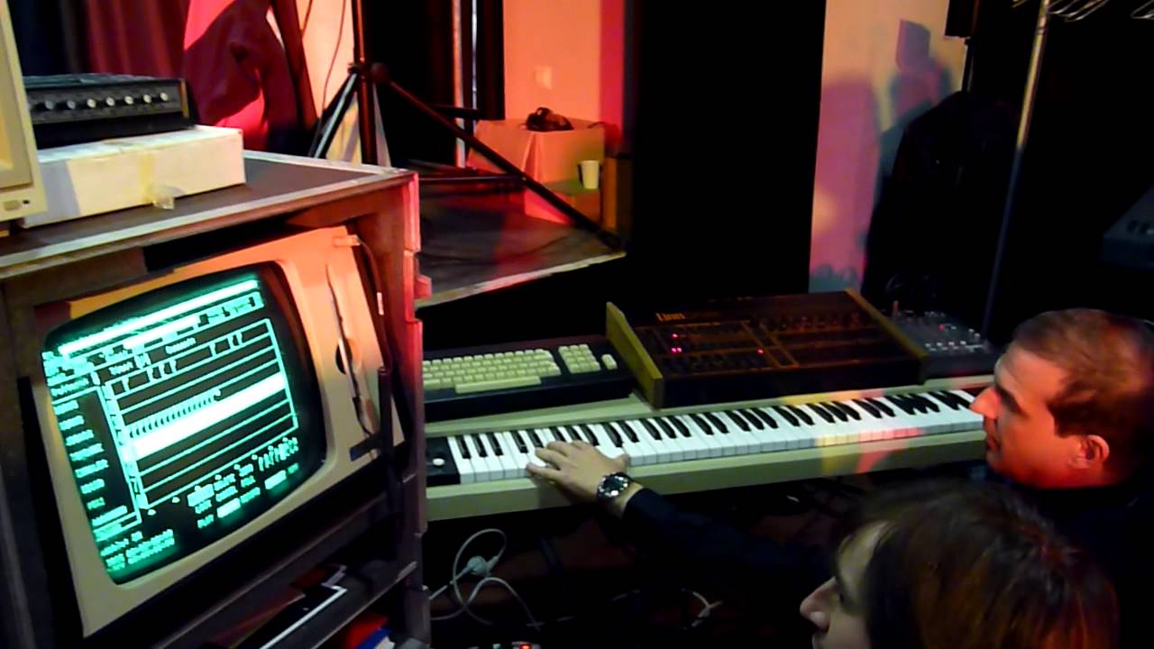 Démo Fairlight CMI IIx Synth Fest 2014 YouTube