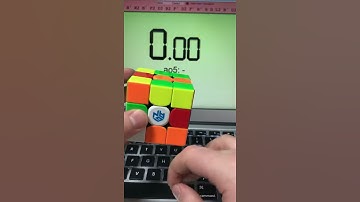 Rubik’s Cube Solved Super Fast in 7 Seconds! (OLL Skip!)