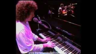 REO SPEEDWAGON - Roll With The Changes chords