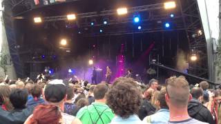 Johnny Bagga&#39; Donuts by Palma Violets live at Glastonbury 2013