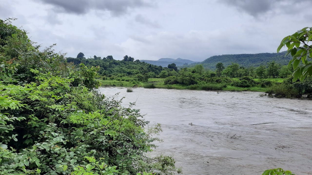 kokan-River touch plot 23 acre farmland for sale in ratnagiri/ 4 lakh per acre / contact 9420883311