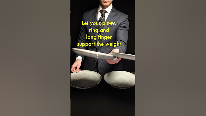 How to carry four plates like a pro!