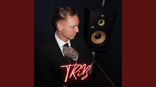 Download Lagu Give It 2 Me MP3 Download Lagu Give It 2 Me MP3