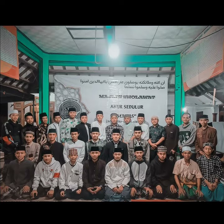 Story WA /Majlis Sholawat/Semoga kita selalu mendapat syafaat nya.