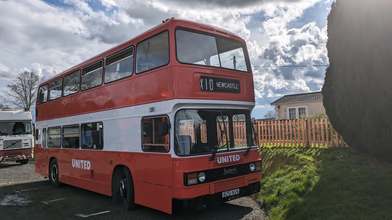 Preserved United  B251 NVN Leyland Olympian/ECW