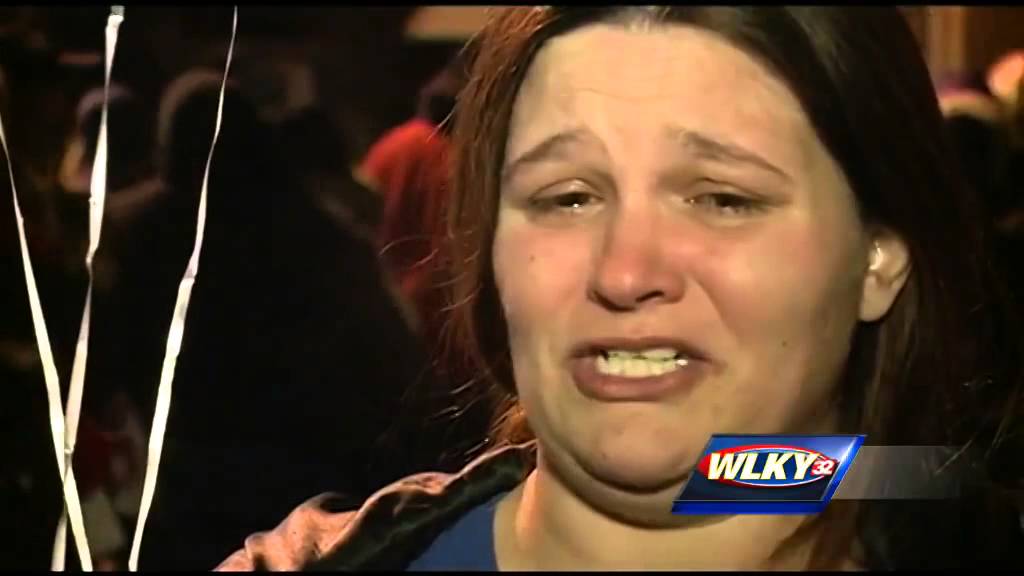 Vigil held for 3 children killed in New Albany house fire - YouTube