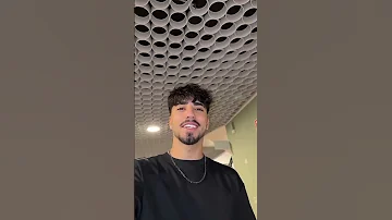 مش بس القالب غالب الله يلي خلق الحلوين من بعد اللان كسر القالب صح أنا بحب احمد اكتر بس ظبتت العناي 