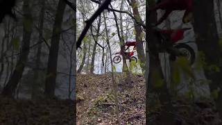 Młody kaskader #automobile #hardenduro #enduro #motopasja #motocross #fail #honda #podjazdy