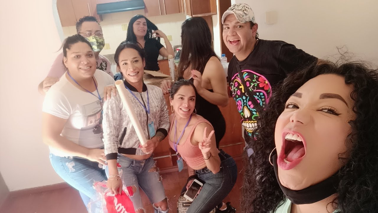 Hola En Casa De Wendy Con Todo El Clan Andrade Jajaja 🤣 Las perdidas Paolita y Wendy