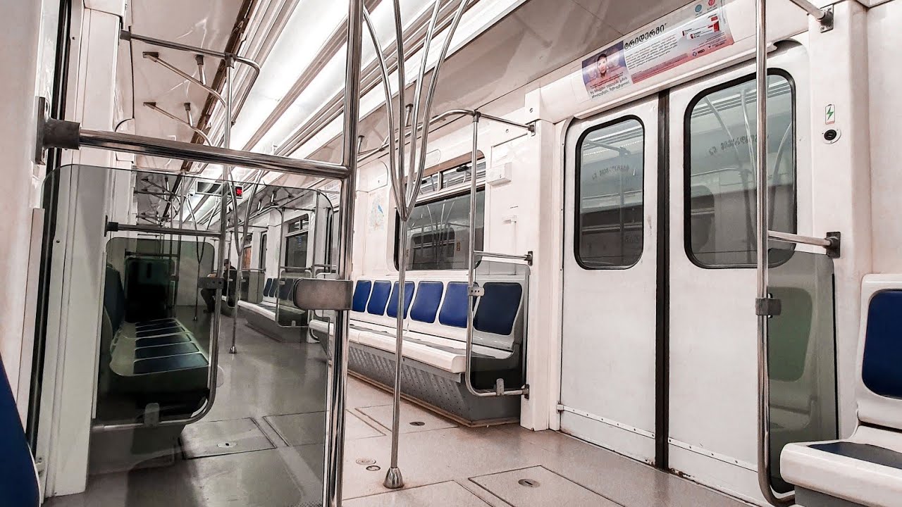 Вагоны метро 81-717/714 , ема502 , еж3/ем508т  в Тбилиси. Soviet carriages in Tbilisi Metro.