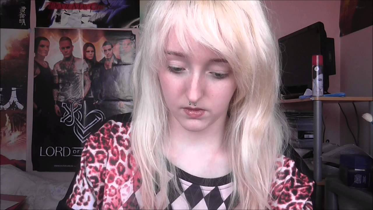 ASMR - Unboxing/Review: 'Memebox Global' - Water Sounds, Tapping - Soft Spoken