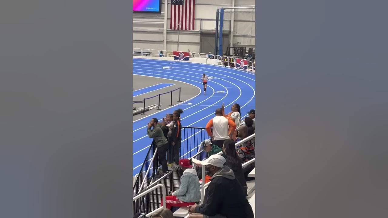 NVA Track 4*800 meter relay at 2022 AAU Indoor Track Nationals Suzanna