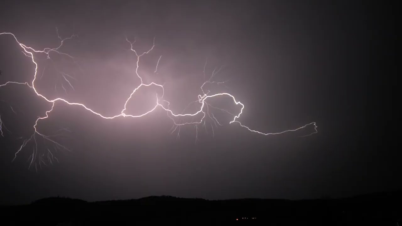 Шум грозы для сна и концентрации | атмосферный фон 5 часов