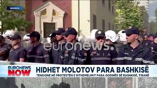 INCIDENTE para Bashkisë së Tiranës: Plas molotovi!
