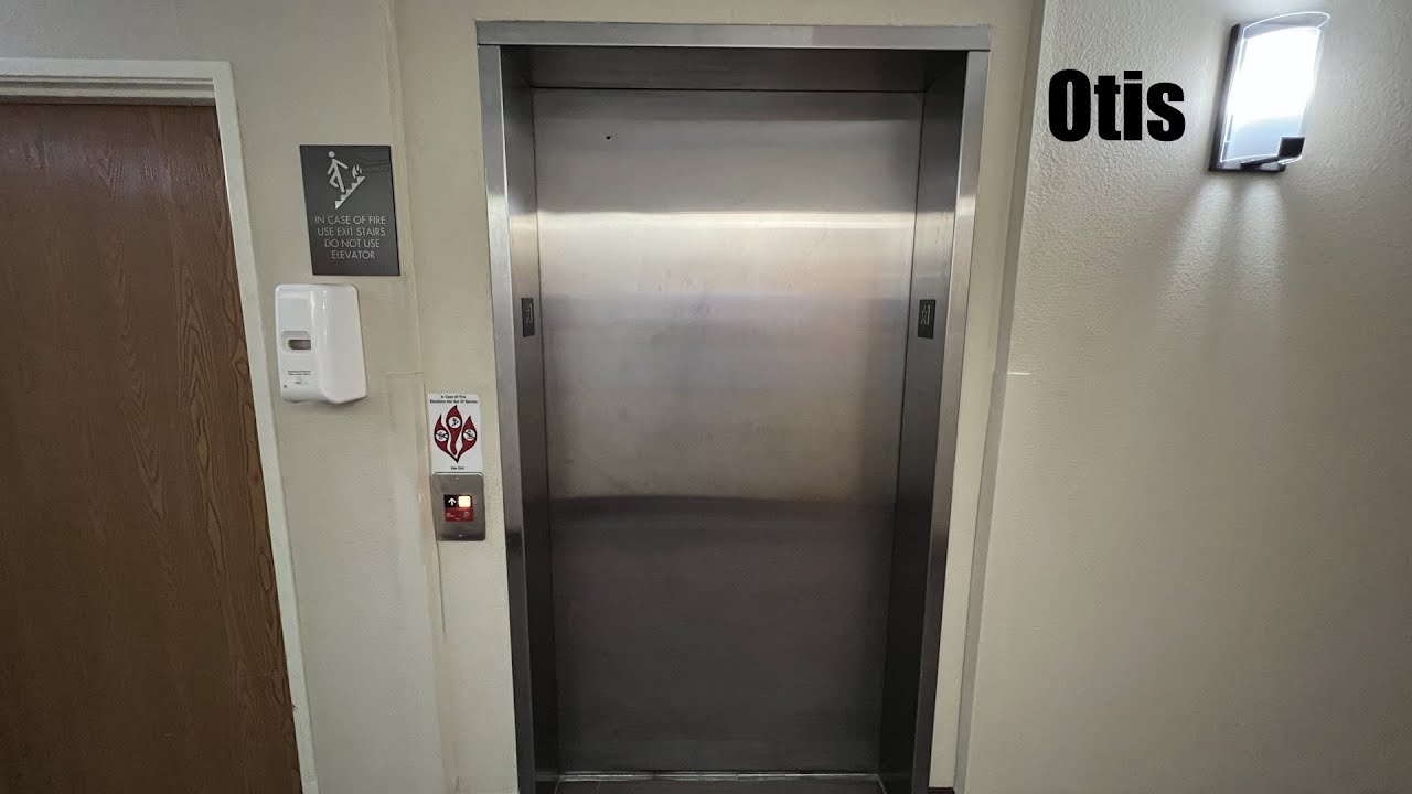 Otis Hydraulic Elevator at the Comfort Inn in Walcott, IA YouTube