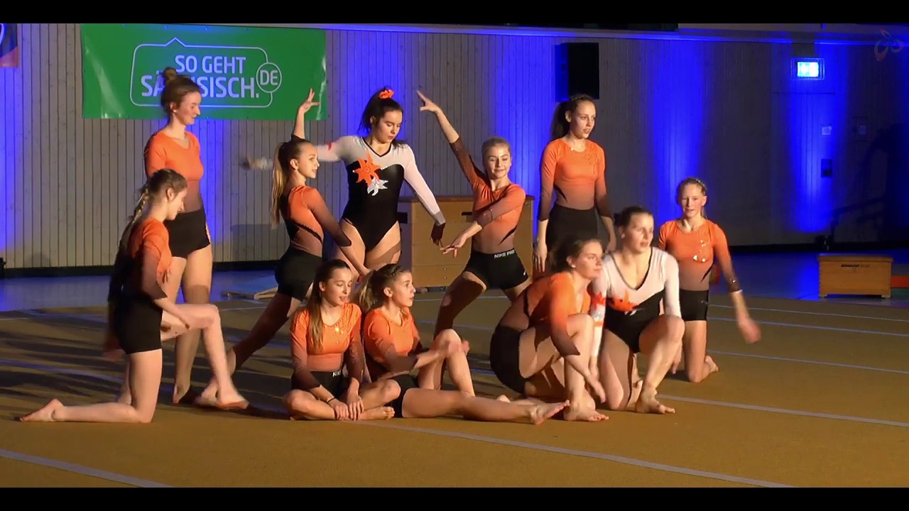 Schauturnen 2019 in Pirna *  Razzle Dazzle Akroshow ♥ ♫ ♥ ♫ ♥