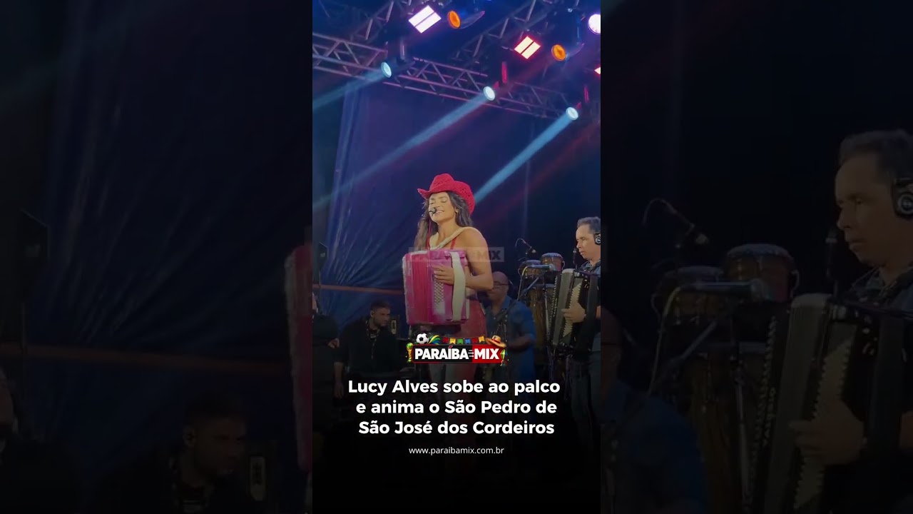 Lucy Alves sobe ao palco e anima o São Pedro de São José dos Cordeiros