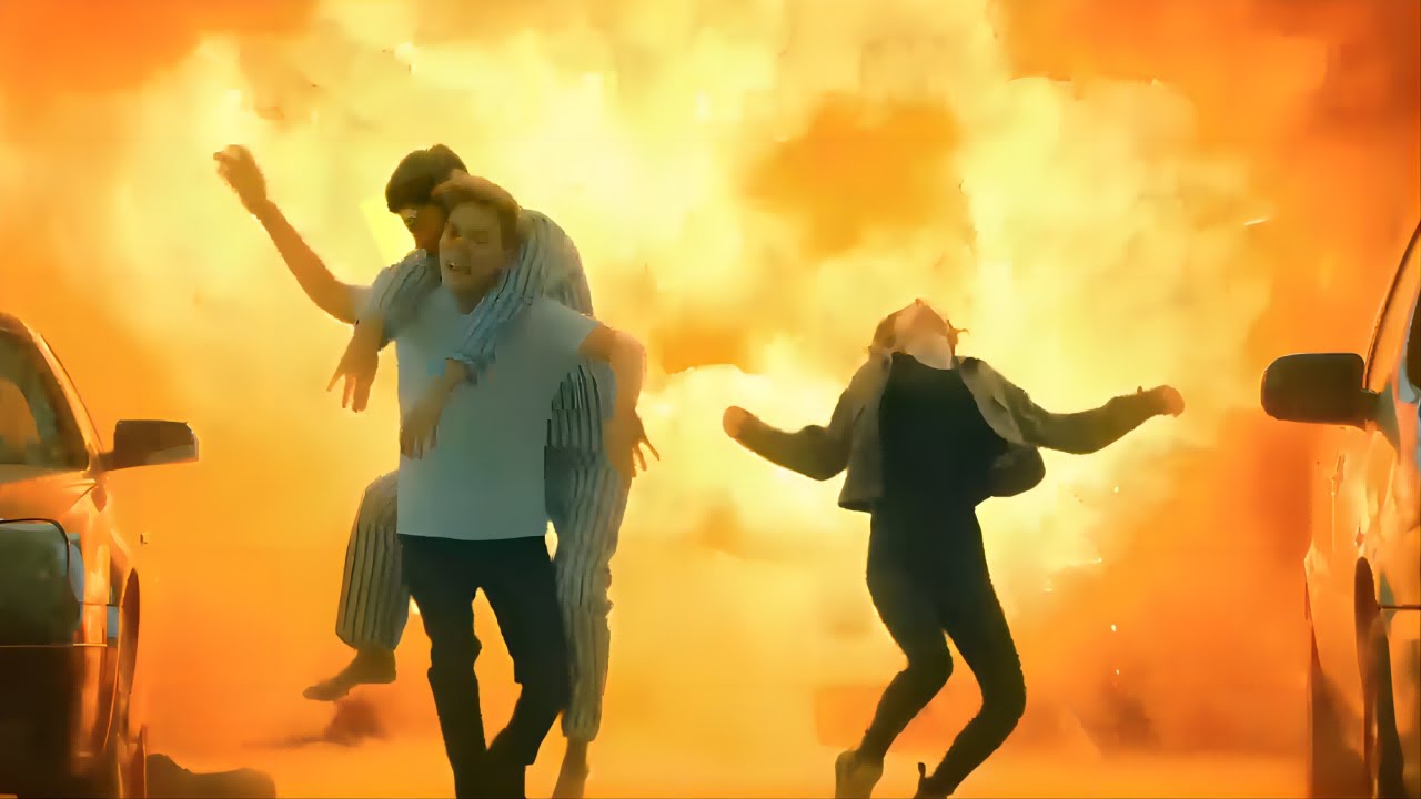 【特工電影】帥氣保鏢爲了查明父母當年死亡真相混入黑幫儅臥底 一次意外行動他的真實身份曝光 被黑幫狠狠折磨 生死未卜 #功夫 #特工