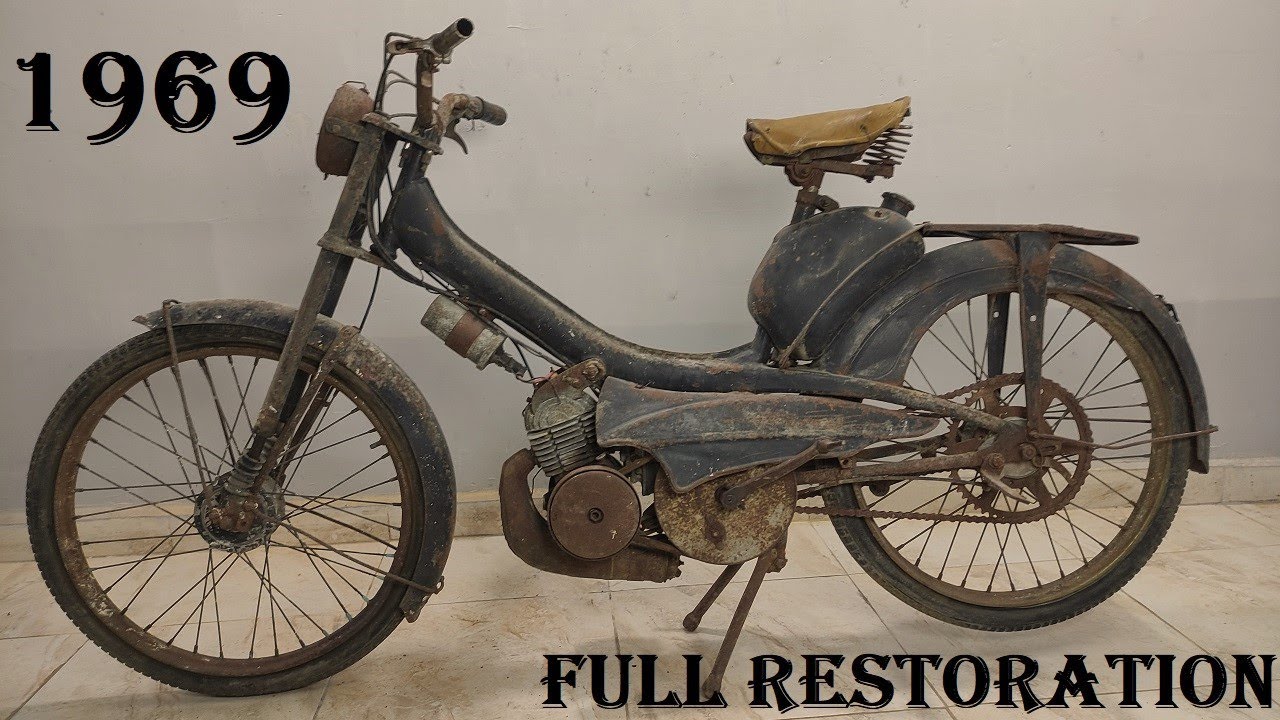 Old Moped Full Restoration (Mobylette Motobecane) 1969 Model - 2 Stroke 